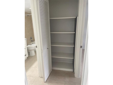 GREAT FIRST FLOOR FULLY RENOVATED THREE-BEDROOMS TWO BATHS