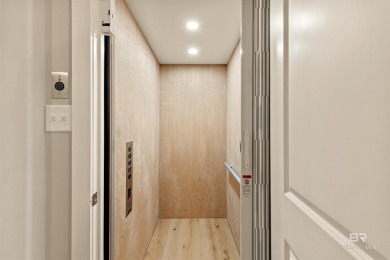 LUXURY WATER FRONT LIVING ON ALABAMA'S GULF COAST!!*Please see