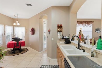 Townhome living at it's best in Brentwood at Citrus Hills. This