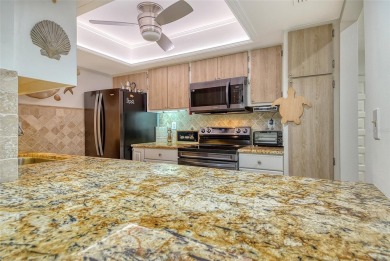 Below $400,000 Seaplace opportunity o Hurricane shutter & newer