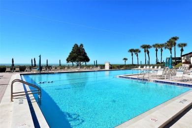 Below $400,000 Seaplace opportunity o Hurricane shutter & newer