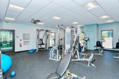 Below $400,000 Seaplace opportunity o Hurricane shutter & newer