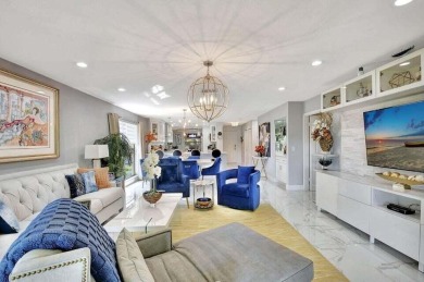 Welcome to Hunters Run Country Club! This spacious 2-bedroom