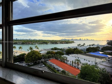 Incredible bay views in the heart of Miami Beach! This corner
