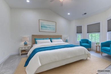 It's a Beauty! Better than new 3 bedroom, 2 bath Golf Villa in a