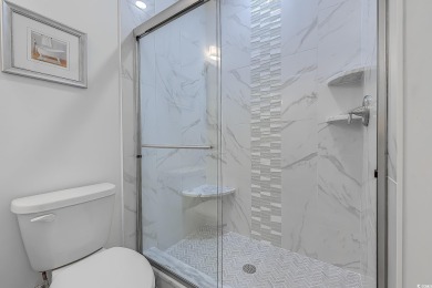 It's a Beauty! Better than new 3 bedroom, 2 bath Golf Villa in a