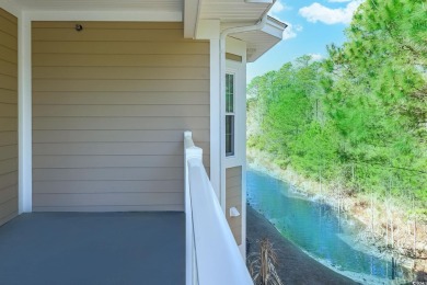 It's a Beauty! Better than new 3 bedroom, 2 bath Golf Villa in a