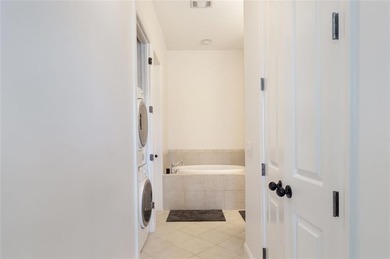 Discover the ideal blend of comfort, convenience, and classic