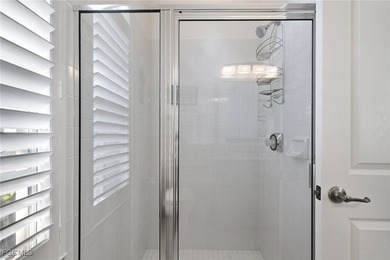 Welcome to Harbour Isle Yacht and Racquet Club-a premier coastal