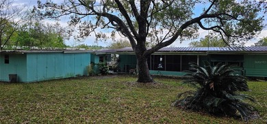 Under contract-accepting backup offers. 3/2 Doublewide on Ocala