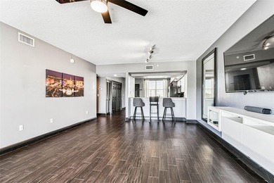 Luxury Lakefront Condo with Golf Course Views.
Enjoy serene