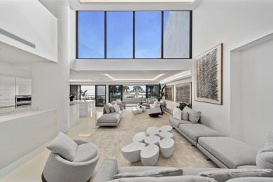 Direct intracoastal views across all 3 levels & impressive