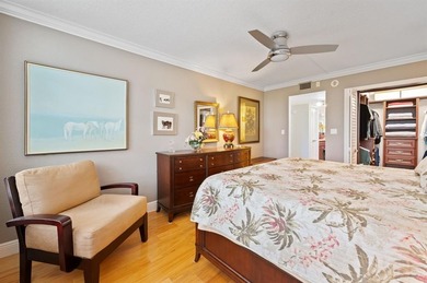 This beautifully renovated 2nd flr 3/2.5 condo combines modern