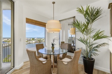 Stunning and fully updated 3 bed/2bath 7th floor condo