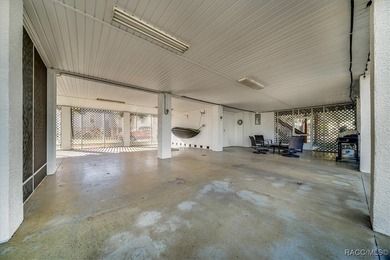 BOAT SLIP & DIRECT GULF ACCESS! Welcome to your dream coastal