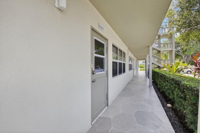 Century Village East condo in desirable Berkshire B Section near