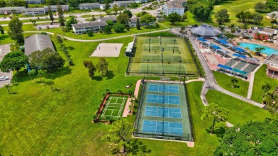 Century Village East condo in desirable Berkshire B Section near