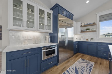 Stunning New Construction in Ocean Sound Village - North Topsail