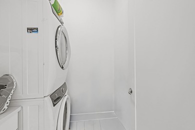 Welcome to Moderne Boca Raton, where contemporary luxury meets