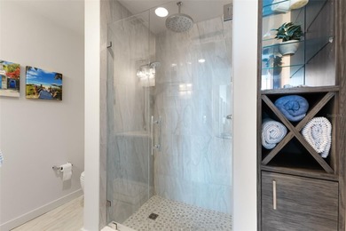 Welcome to a life of elevated urban luxury at SkyPoint, where