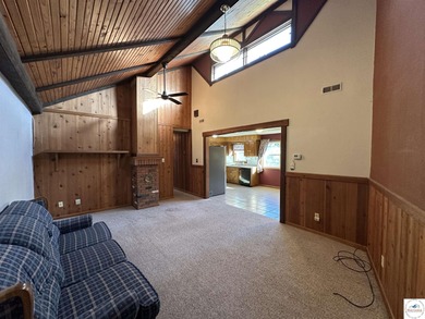 Charming 3 bed, 1.5 bath earth contact home on a quiet dead-end