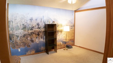 Charming 3 bed, 1.5 bath earth contact home on a quiet dead-end