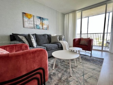 Amazing comfort luxury remodeled 1/1.5 condo, screened patio
