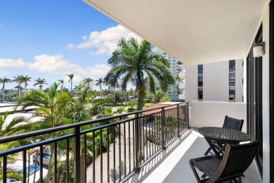 Tradewinds Beachfront end-unit Condo. Tile through-out with