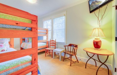 This home was built by Thomas Evans Construction, one of the