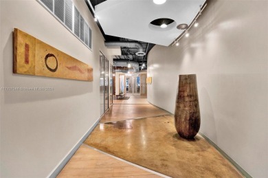 This gem is ready for a new owner. The 2-bedroom /2- Bath open