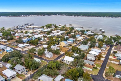 Charming Beach House in Bear Point - Orange Beach, AL.Welcome to