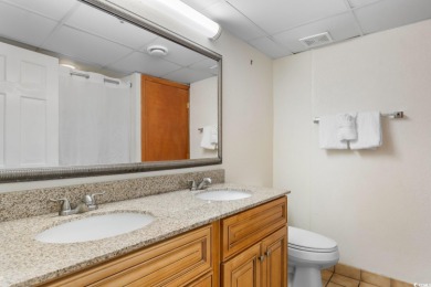 Welcome to your perfect coastal retreat! This stunning 1-bedroom