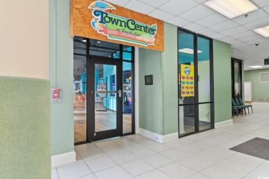 Welcome to your perfect coastal retreat! This stunning 1-bedroom