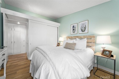 Welcome to this lovely drive-up 2 bedroom, 1 bath home ~ Mutual