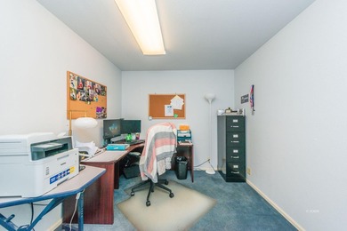 Excellent income-producing property with strong tenants already