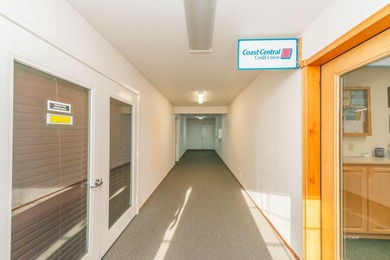 Excellent income-producing property with strong tenants already