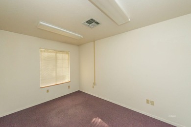 Excellent income-producing property with strong tenants already