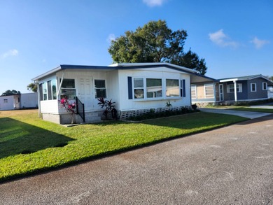 Made you look! This spectacular 2/2 open concept is ready for