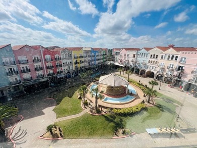 Stunning European Village Penthouse - 5 Minutes to the Beach!

