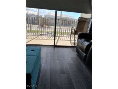 Discover Coastal Paradise at Bonita Beach and Tennis. This unit