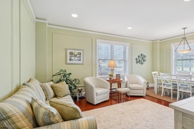 Welcome to the Oxford!  This Grand Art Deco building is the