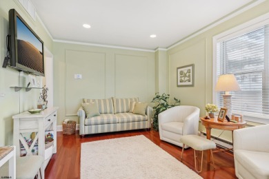 Welcome to the Oxford!  This Grand Art Deco building is the