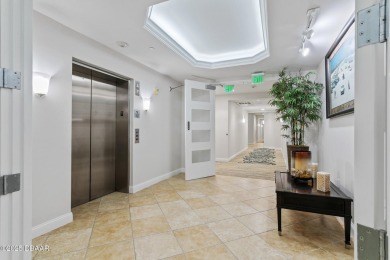 Welcome to Ocean Villas, directly on the beachfront in beautiful