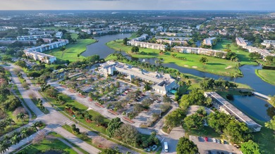 WASHER/DRYER INSIDE THE CONDOPresenting this meticulously