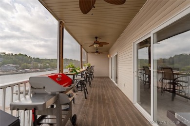 No Steps - Fully Furnished - Move-In Ready with remote lift for