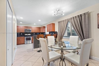 Welcome to this impeccable home !! located in a quiet