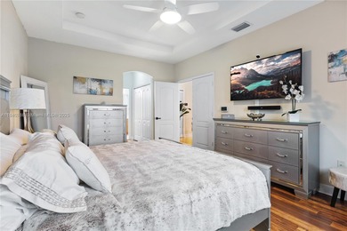 Welcome to this impeccable home !! located in a quiet