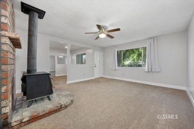 BACK ON THE MARKET! Beautifully refurbished and move-in ready