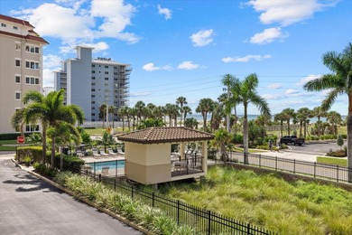 Welcome to Che Vista on Venice Island - a 2018 premier mid-rise