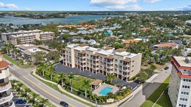Welcome to Che Vista on Venice Island - a 2018 premier mid-rise